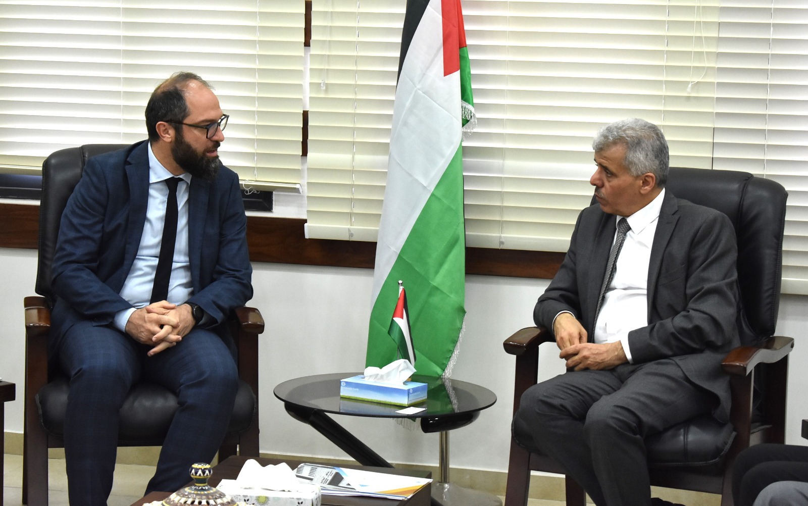 AICS Jerusalem Director Meets with Education Minister to Discuss Support and the 'Amal' Project