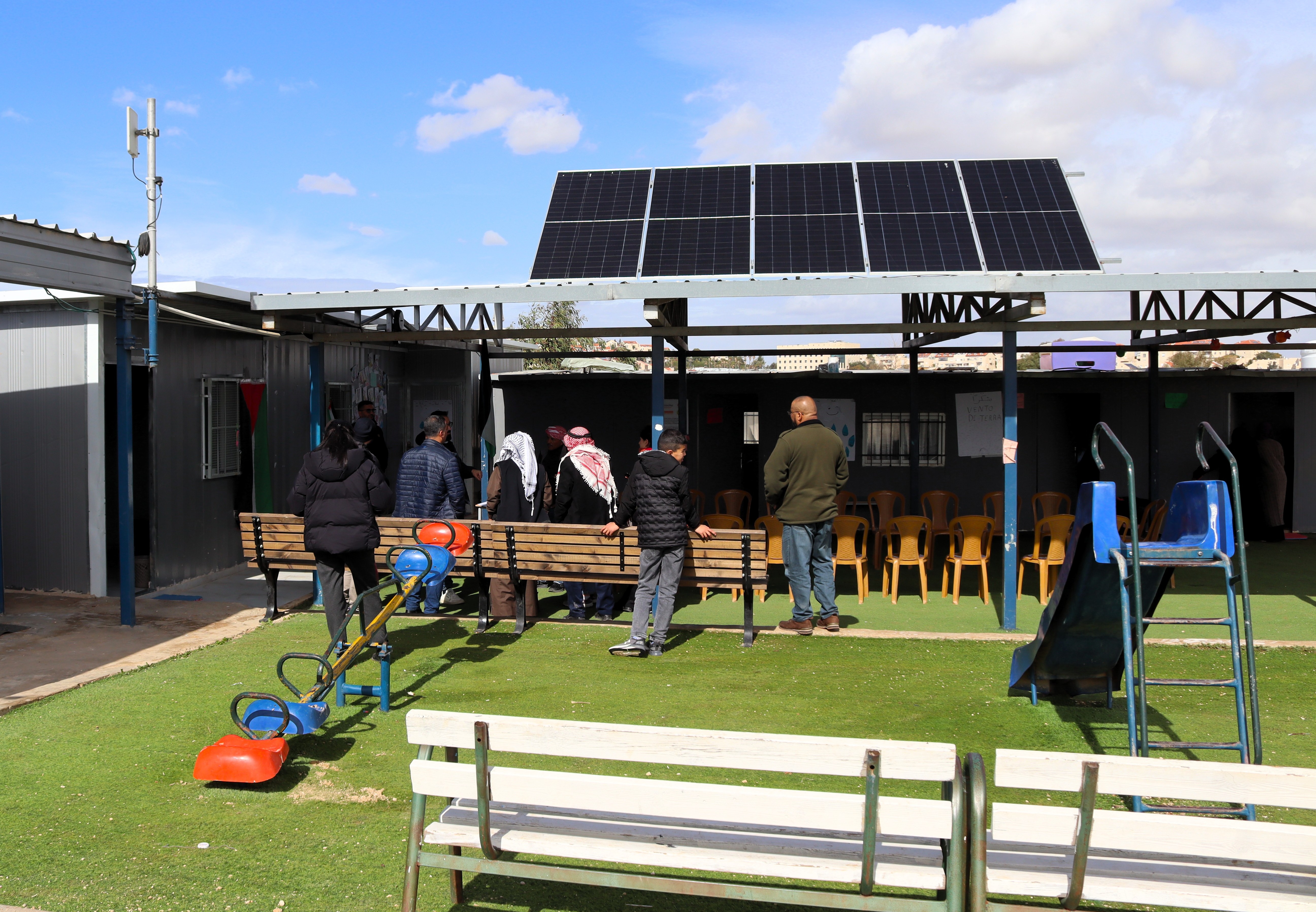 Himayati AICS Vento di Terra e COSPE